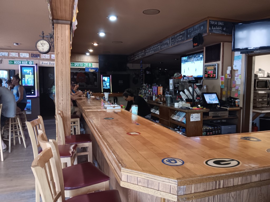 Frotier Bar Wisconsin