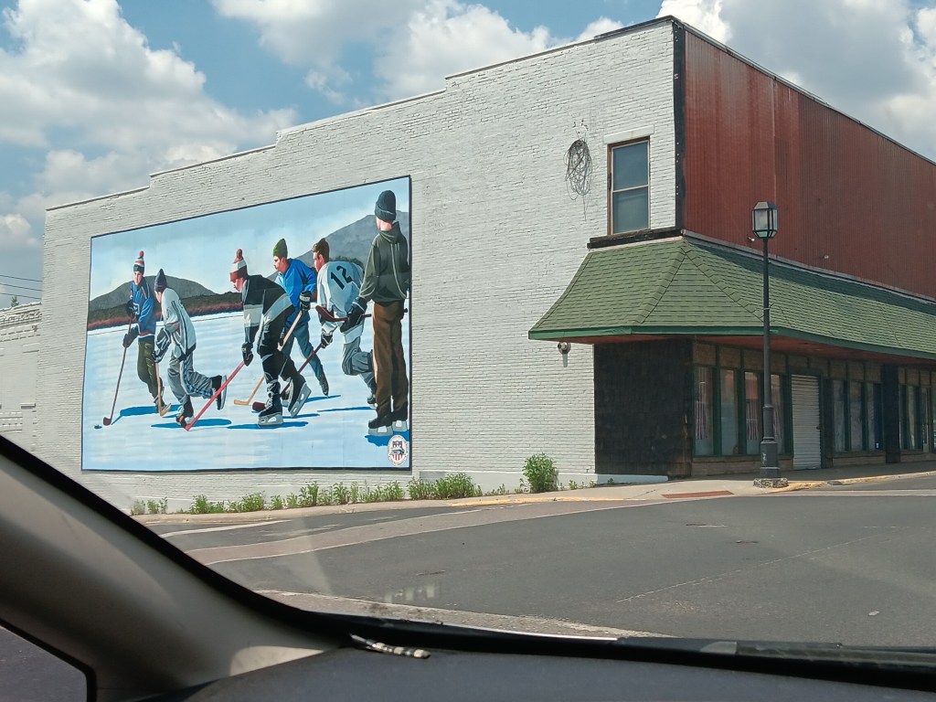 Eveleth Minnesota downtown mural