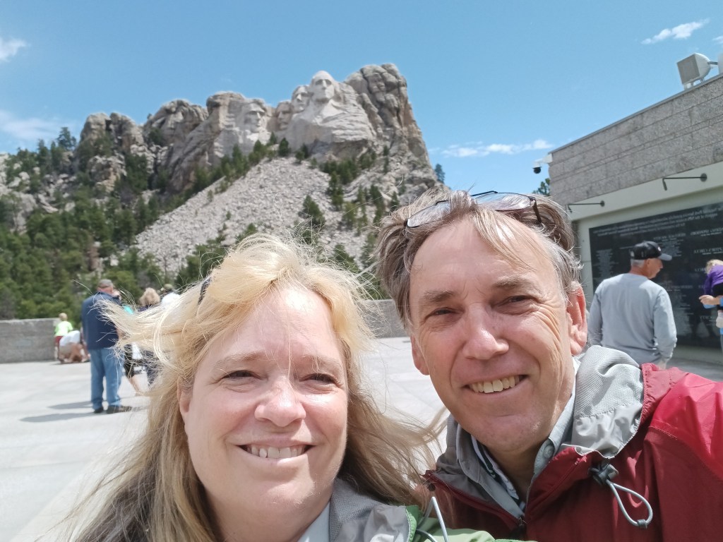 mount rushmore selfie